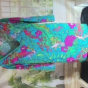 Lilly Pulitzer V-Neck Dress M